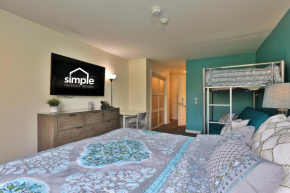 The Cozy Cubbie - Charming Studio, Summer Pool, Bus Route, Queen and Bunk Bed